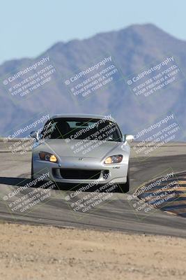 media/Oct-24-2025-Doghouse Garage (Fri) [[783d2ff07a]]/3-Intermediate/Session 3 (Turn 12)/